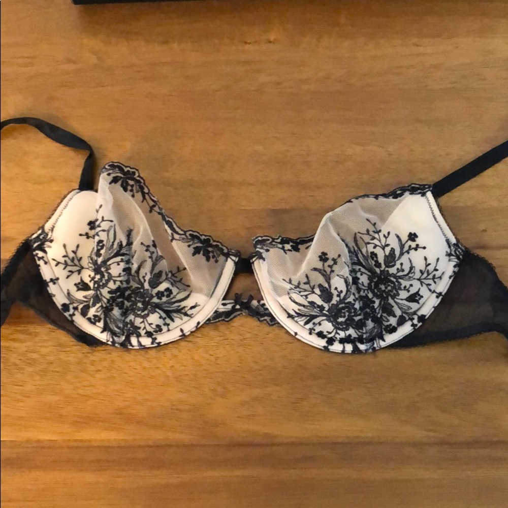 Victoria secret lace bra